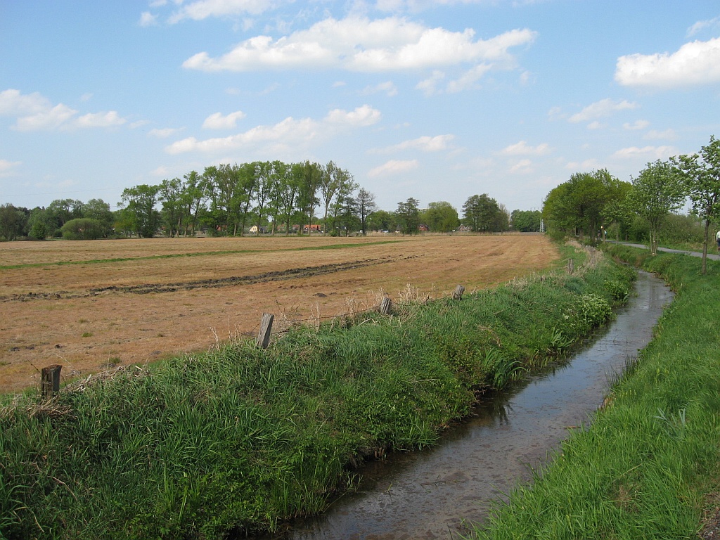 Panoramio-Archiv : Landwirtschaftliche Nutzflche am Jan-Reiners-Weg - Borgfeld, Bremen - 04.2009